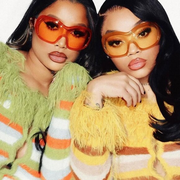 Oversized Trendy Wrap Around Sunglasses for Women Men - Cool Concert shades 2000 - Picture 3 of 9